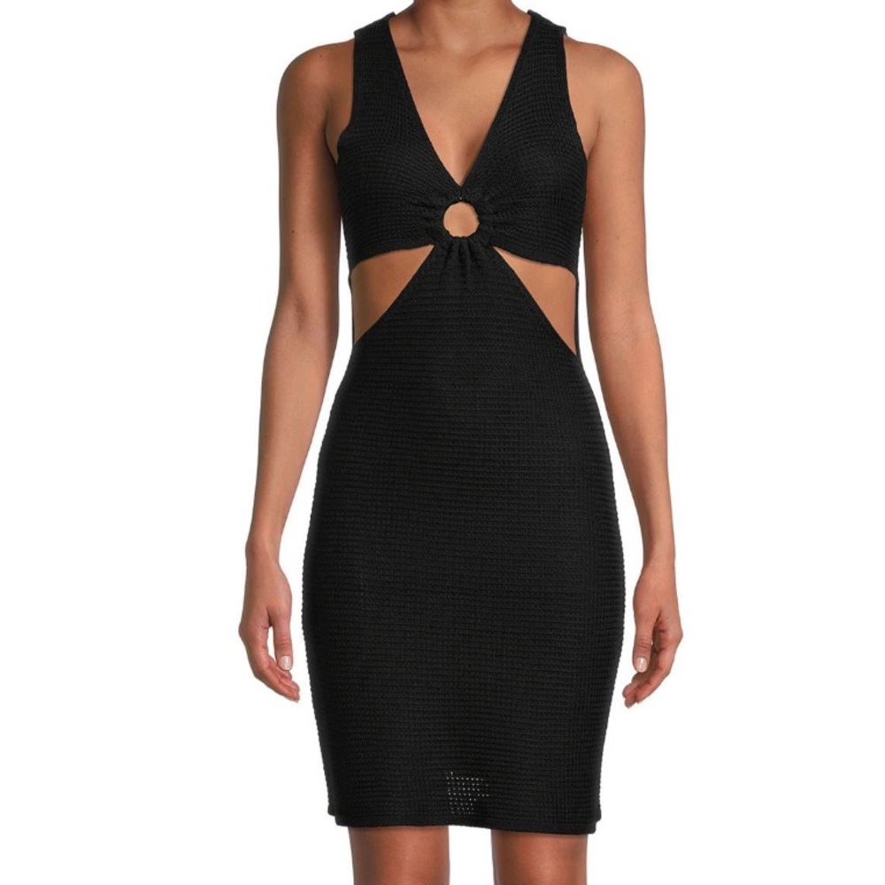 NWT crochet keyhole dress